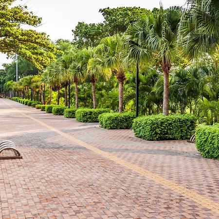Resort Cholchan - Sha Extra Pattaya