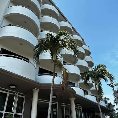 Garden Paradise Hotel 3*