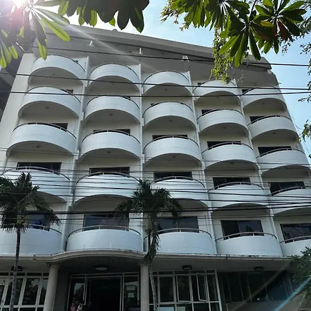 Garden Paradise Hotel
