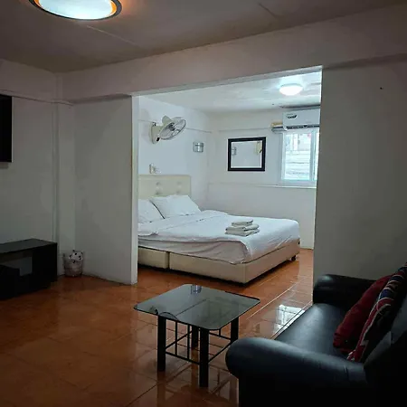 Big Moose Apartment Pattaya