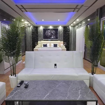 Ventura Boutique โรงแรม