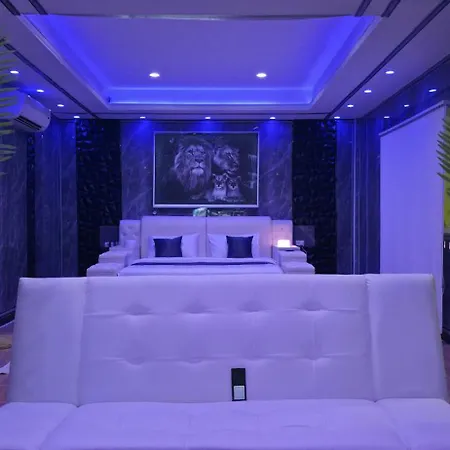 Ventura Boutique โรงแรม