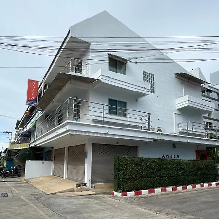 บ้านพัก Anjiaresidence Pattaya