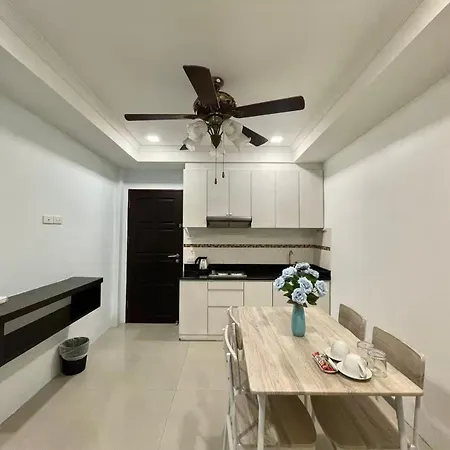 บ้านพัก Anjiaresidence Pattaya
