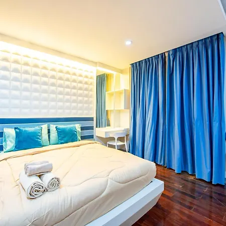 Brightfly Pool Villa *