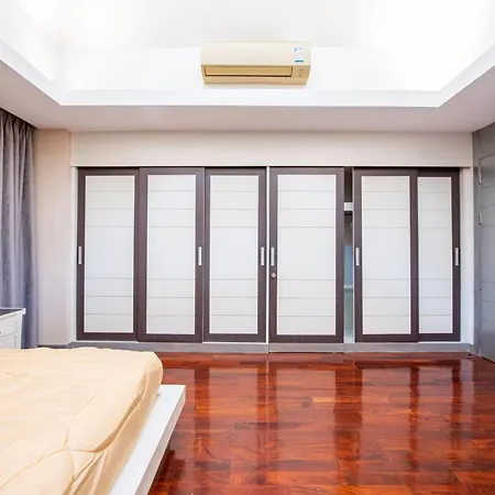 Brightfly Pool Villa *