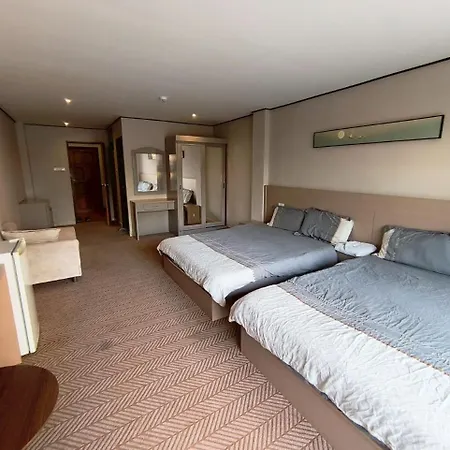 Peter's House2 Five Minutes To The Aparthotel 3*