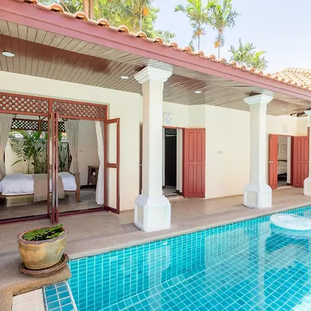 G Thai Pool * Pattaya