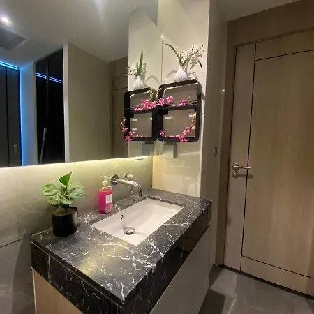 Sea View High Floor - Breathtaking Views