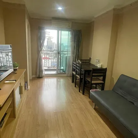 Phico Lumpini Apartment *