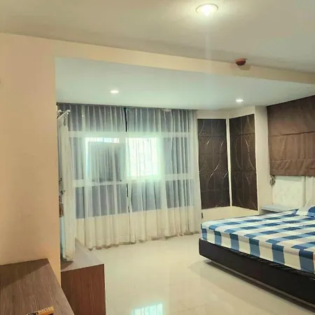 The Ocean Pearl Apartment