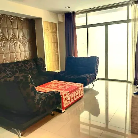 The Ocean Pearl Apartment *
