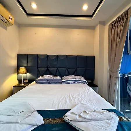 Apartment Cozy Near The Sea