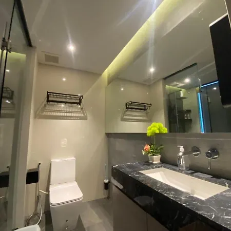 อพาร์ทเม้น Sea View Luxury Escape *