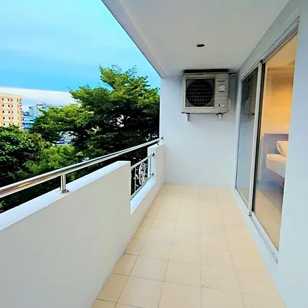 24 * Pattaya