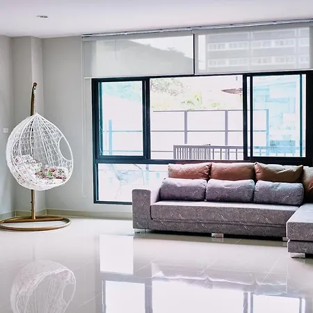Family In Baan Pakdi Apartment