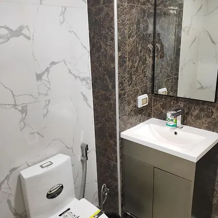 Arcadia Beach-continental Apartment *