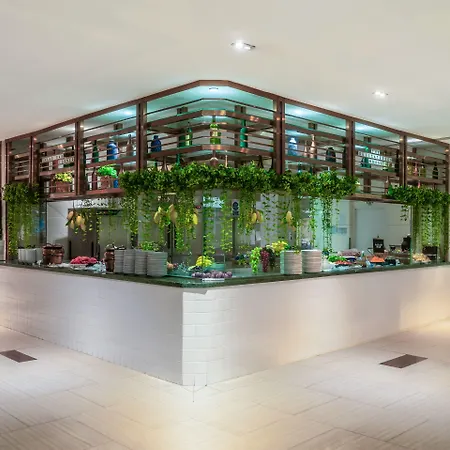 Blue Formerly A-one New Wing โรงแรม 4*