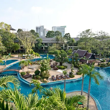 รีสอร์ท The Park 4*