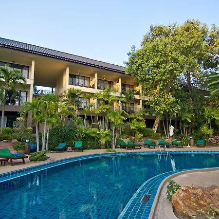 รีสอร์ท The Park 4*
