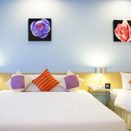 เบสเบลล่า พัทยา โรงแรม 4*