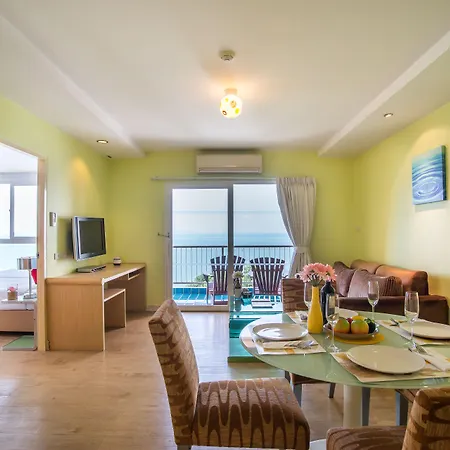 เบสเบลล่า พัทยา โรงแรม 4*