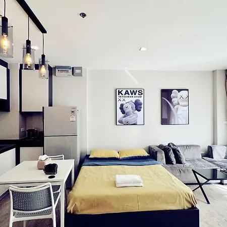 The Base Sea View Pattaya