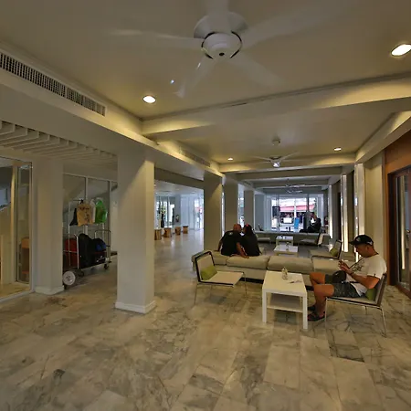 Sunshine & Residences Hotel