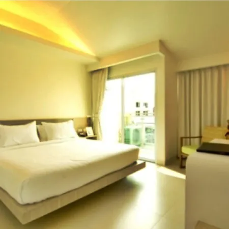 Sunshine & Residences 3*