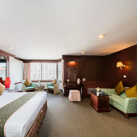 Mountain & Convention Center Hotel Pattaya