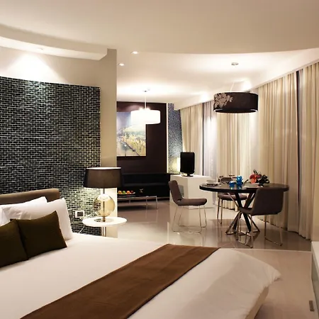 The Zign Hotel 5*