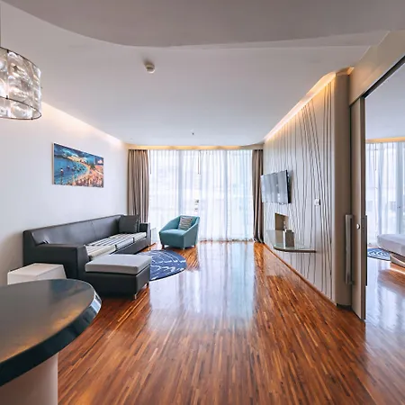 Baraquda Heeton By Compass Hospitality Hotel 5*