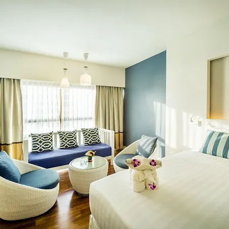 Jomtien Palm & - Family-friendly Hotel 5*