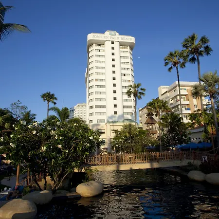 Jomtien Palm & - Family-friendly Hotel