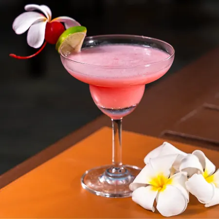 Jomtien Palm & - Family-friendly โรงแรม Pattaya