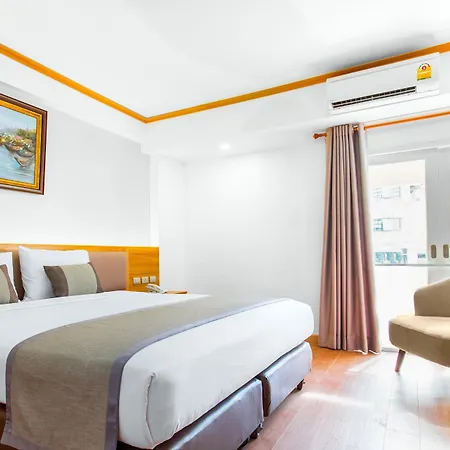 เดอะเบเวอร์ลีโฮเทลพัทยา 4* Pattaya