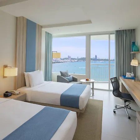By Ihg