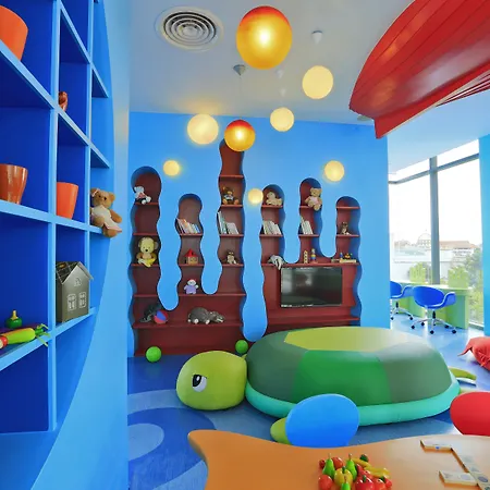 By Ihg Pattaya