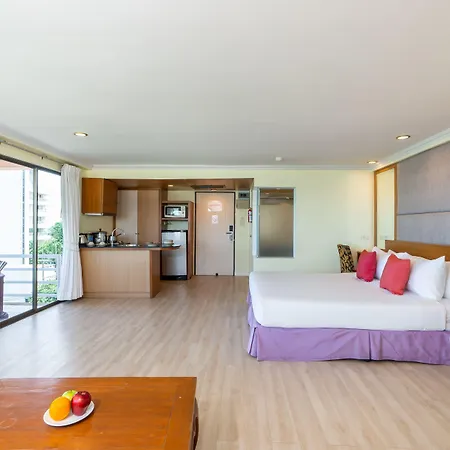 Bella Metro Hotel 3*