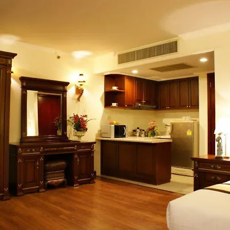 Hotel Lk Metropole 4*