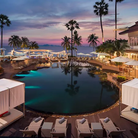 โรงแรม Pullman G Pattaya