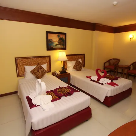 The Camelot 4* Pattaya