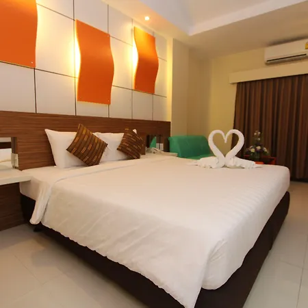Hotel The Camelot 4*