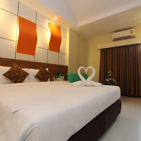 The Camelot 4* Pattaya