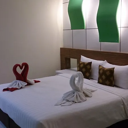 The Camelot 4* Pattaya
