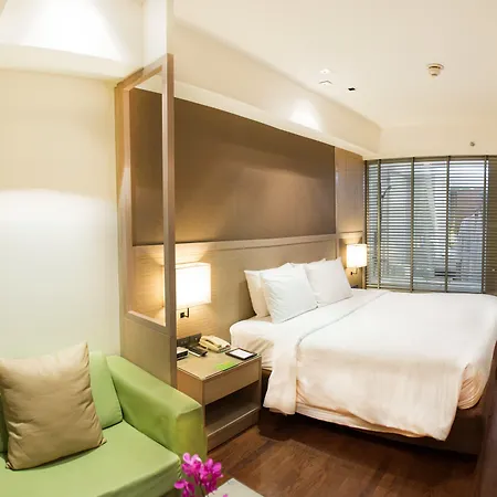 โรงแรม Signature