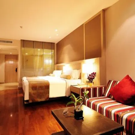 โรงแรม Signature