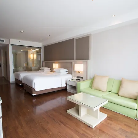 โรงแรม Signature