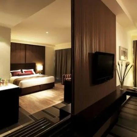 โรงแรม Signature 4*