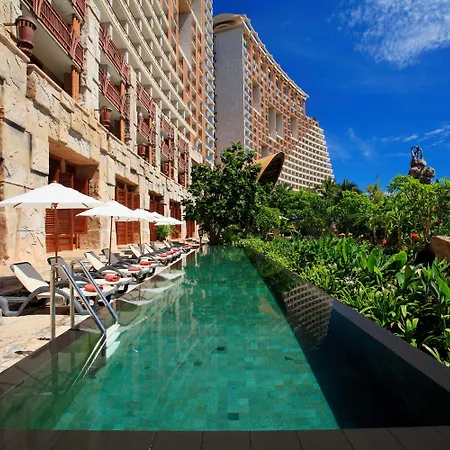 รีสอร์ท Centara Grand Mirage Pattaya